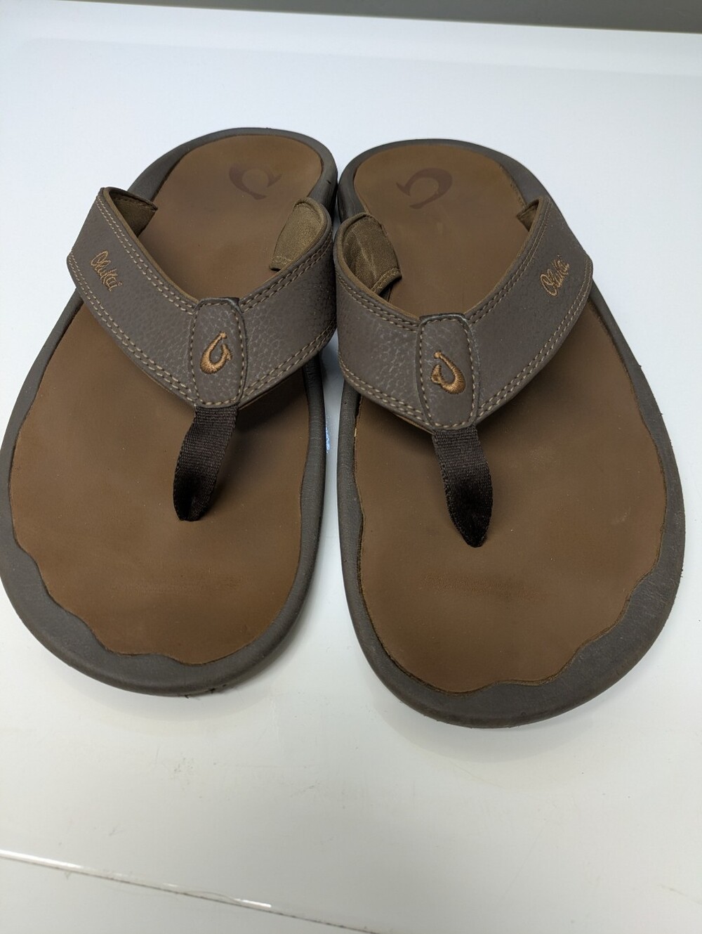 OluKai Ohana Men's Size 14 Brown Sandals Flip Flops Dark Java